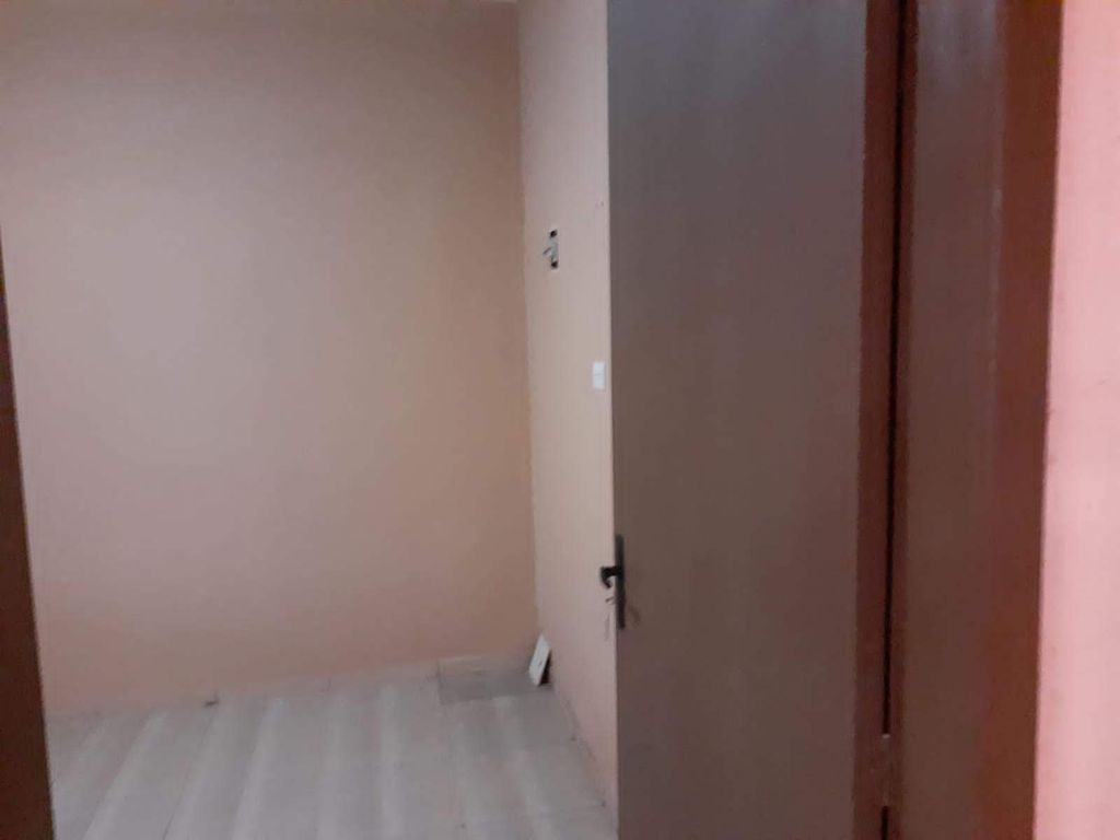 Venda - Duas Casas Na Praia de Guaratuba Litoral Paranaense, ótimo para renda.