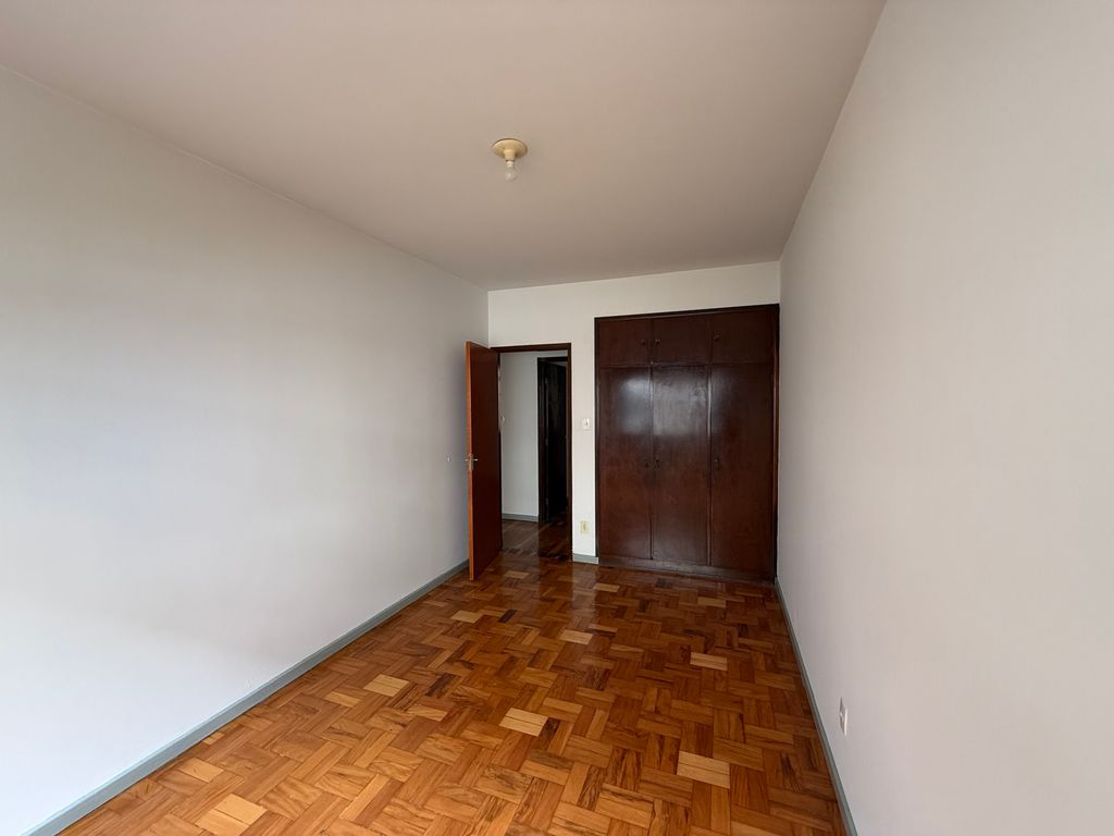 Apartamento à Venda no Centro de Londrina | Edifício João Américo de Godoy