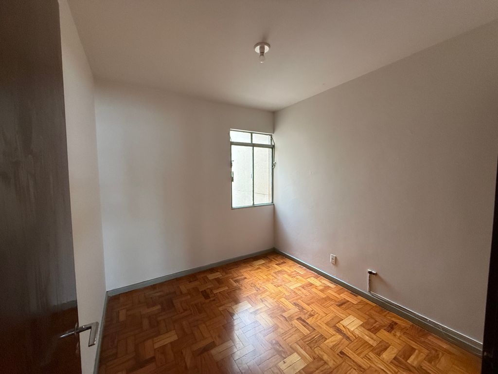 Apartamento à Venda no Centro de Londrina | Edifício João Américo de Godoy