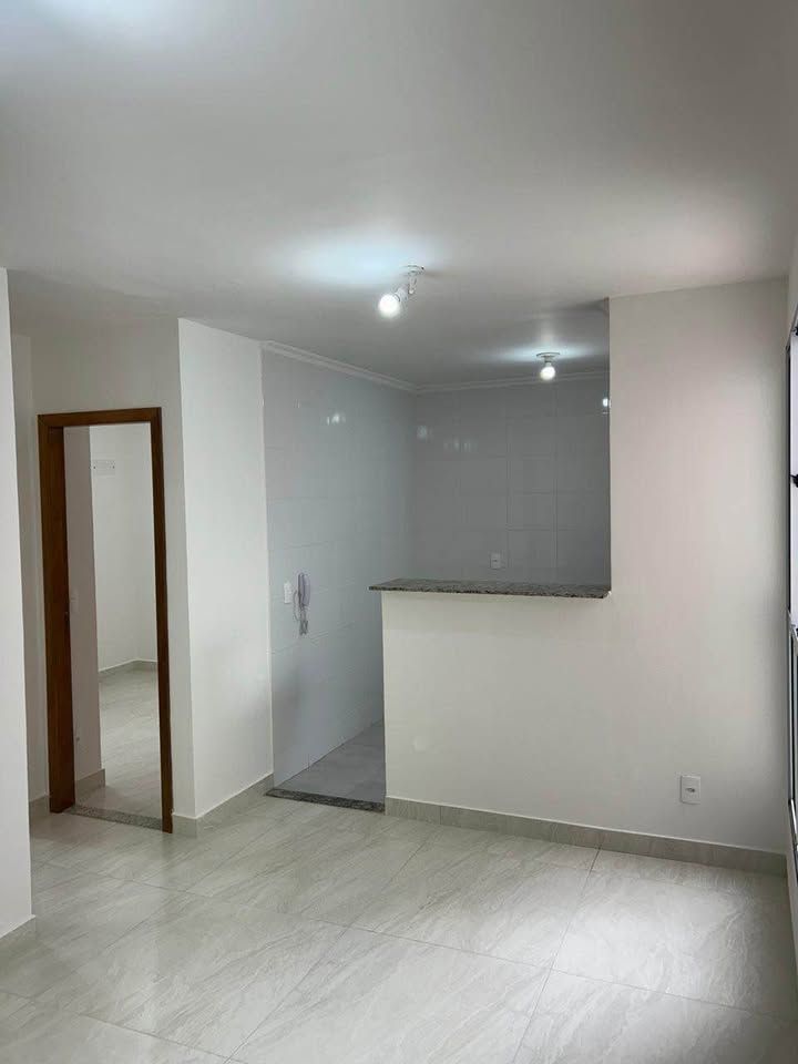 Apartamento à venda no Edifício Spazio La Vitta ? Região Oeste de Londrina