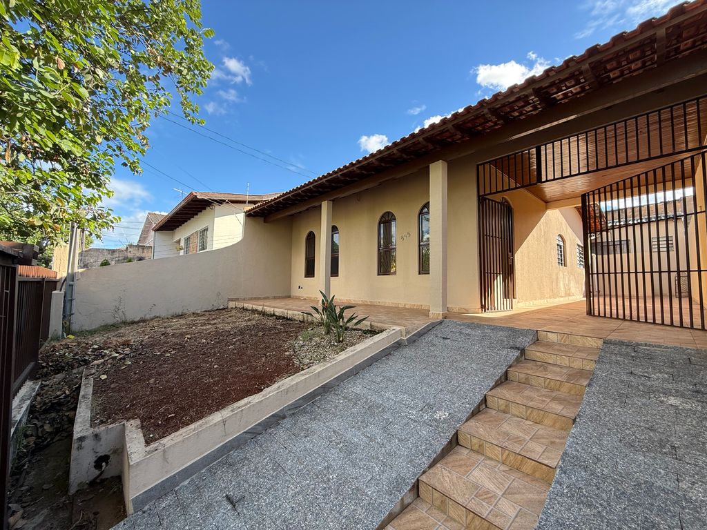 CASA À VENDA ? SHANGRILÁ B ? LONDRINA/PR