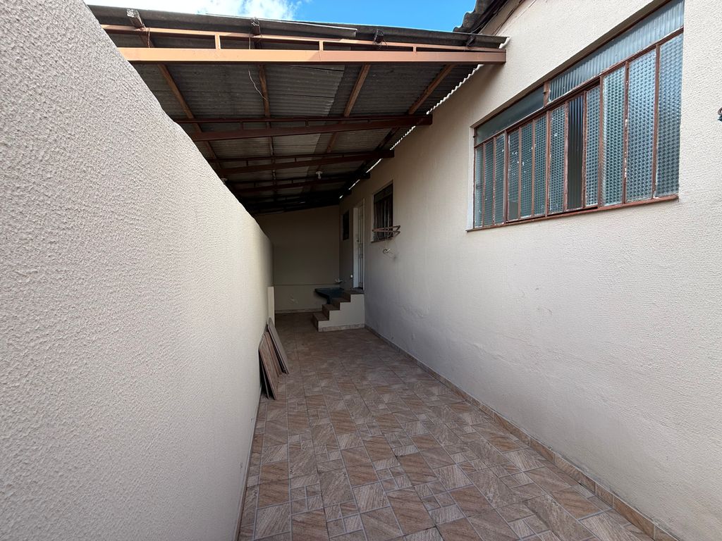 CASA À VENDA ? SHANGRILÁ B ? LONDRINA/PR