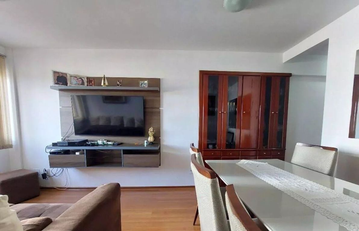 Apartamento à Venda ? Edifício Casario do Porto Centro de Londrina