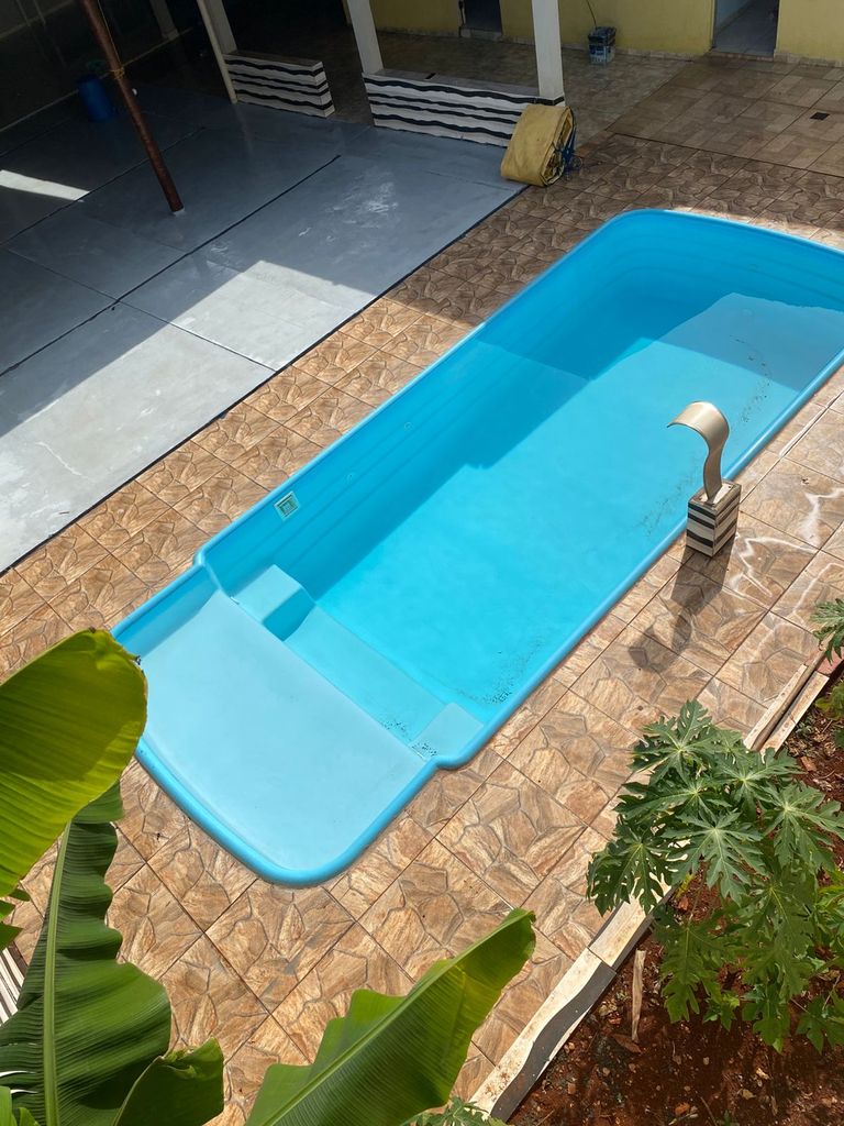 ? Casa de Esquina com Piscina à Venda ? Região Tranquila | Londrina/PR