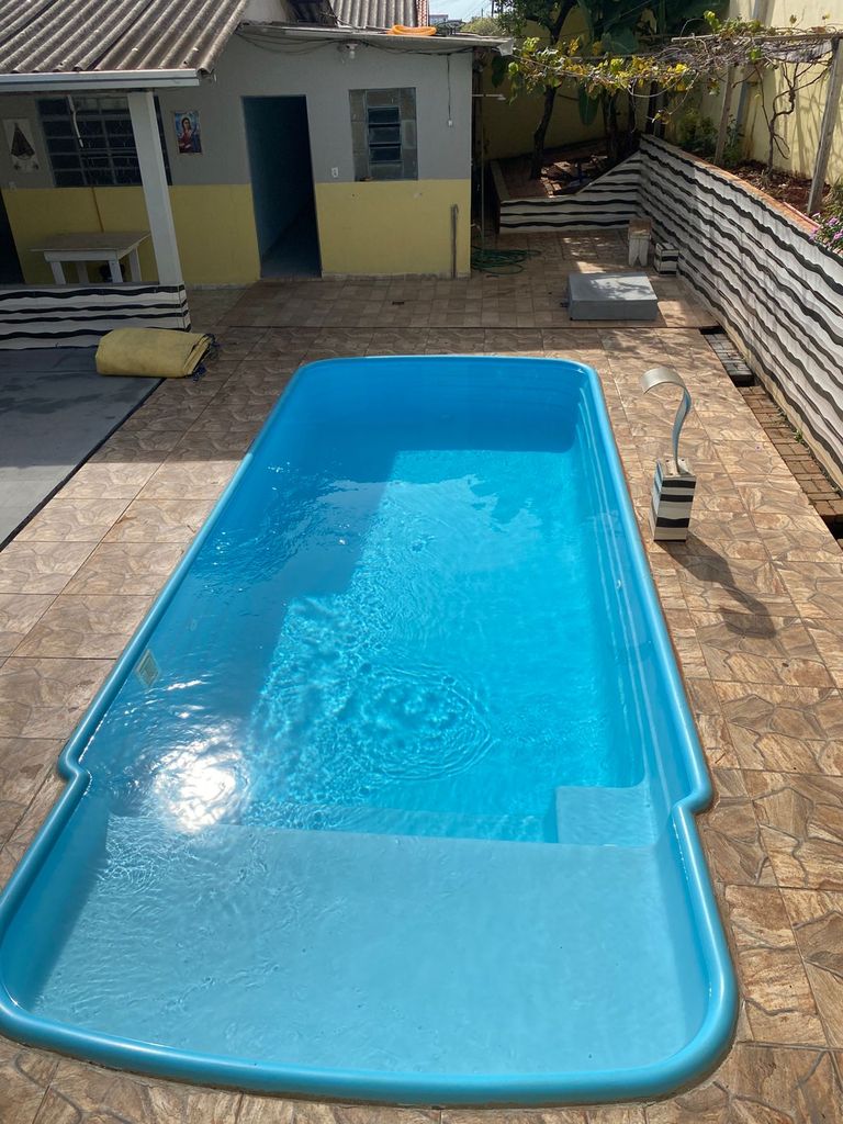 ? Casa de Esquina com Piscina à Venda ? Região Tranquila | Londrina/PR