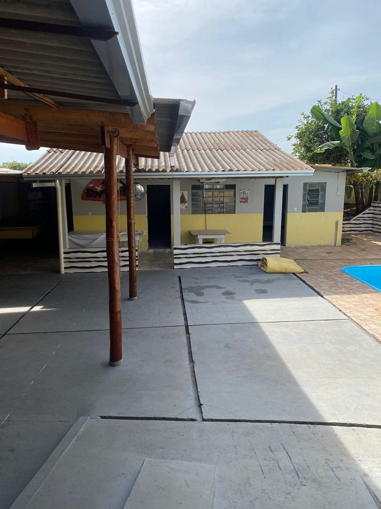 ? Casa de Esquina com Piscina à Venda ? Região Tranquila | Londrina/PR