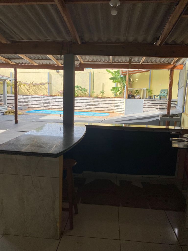 ? Casa de Esquina com Piscina à Venda ? Região Tranquila | Londrina/PR