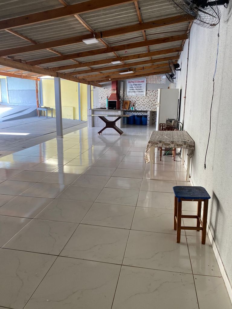 ? Casa de Esquina com Piscina à Venda ? Região Tranquila | Londrina/PR