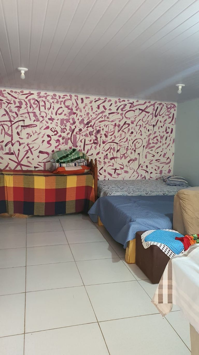 ? Casa de Esquina com Piscina à Venda ? Região Tranquila | Londrina/PR