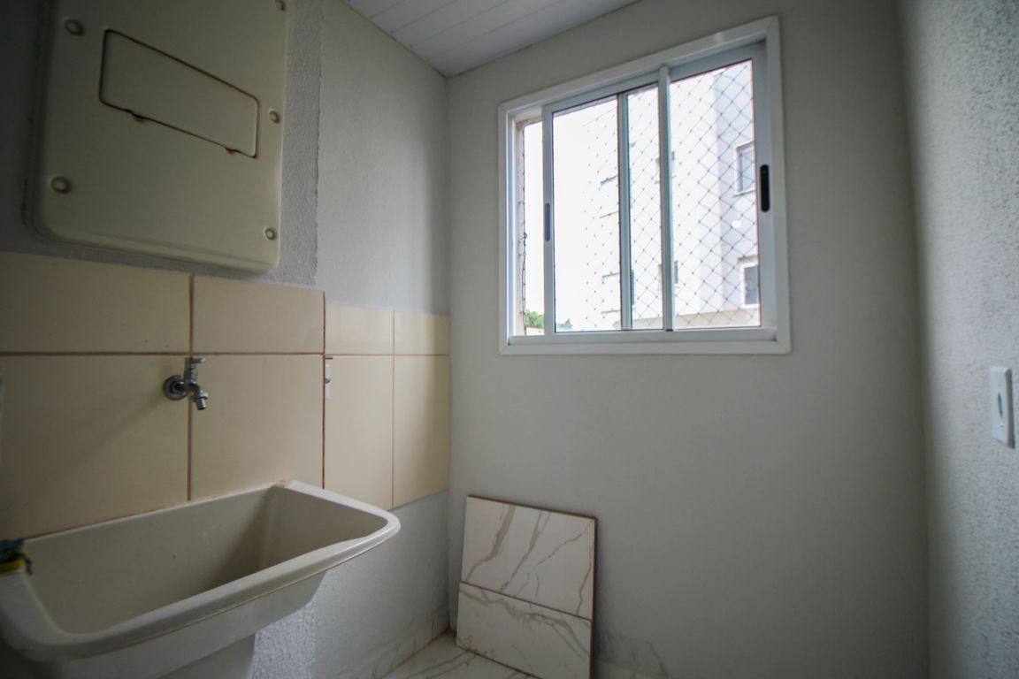 Apartamento para alugar ? Conjunto Vivi Xavier | Zona Norte de Londrina