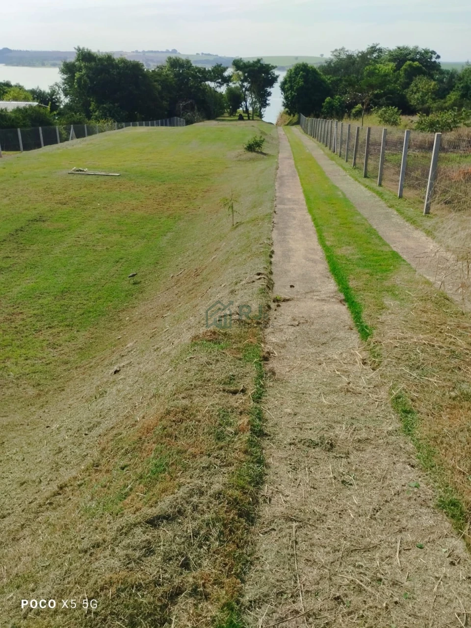 Imagens do imóveis Chácara Molhada de 4.000 m² no Condomínio Riviera do Nascente – Alvorada do Sul