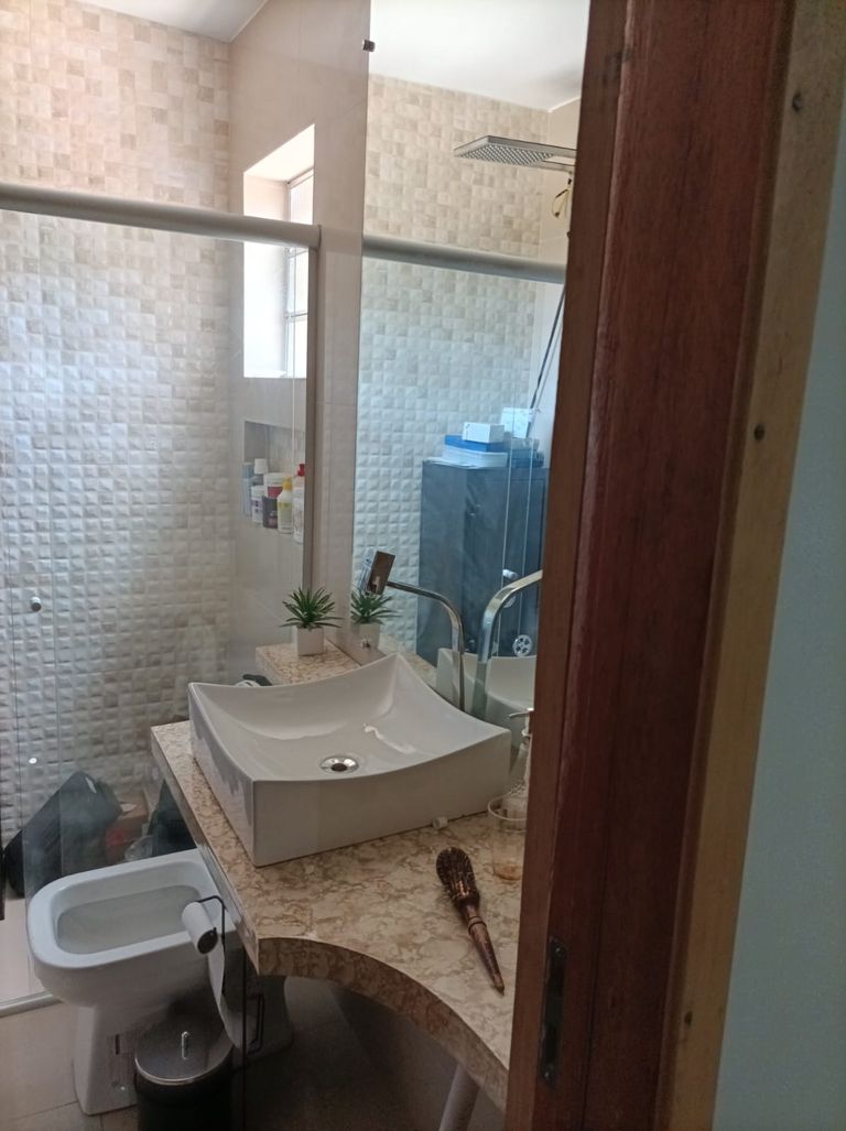 Casa à venda ? Zona Leste de Londrina