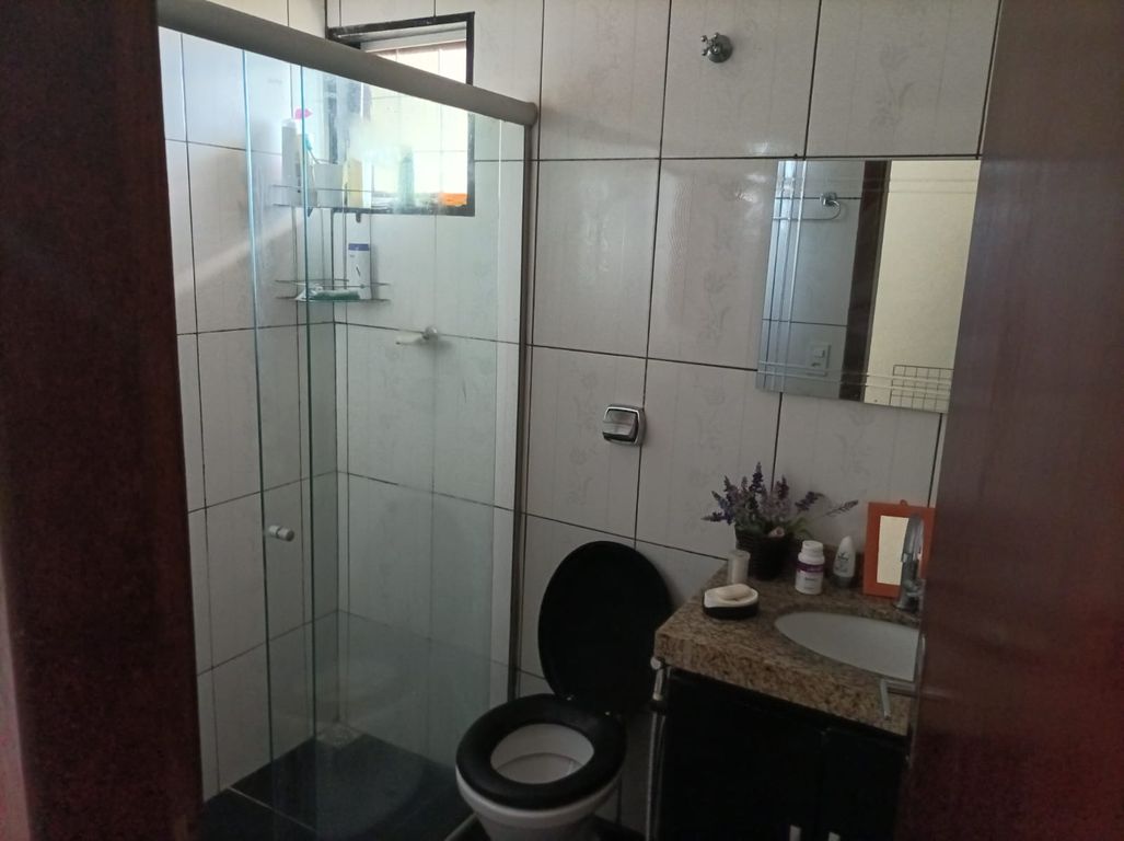 Casa à venda ? Zona Leste de Londrina