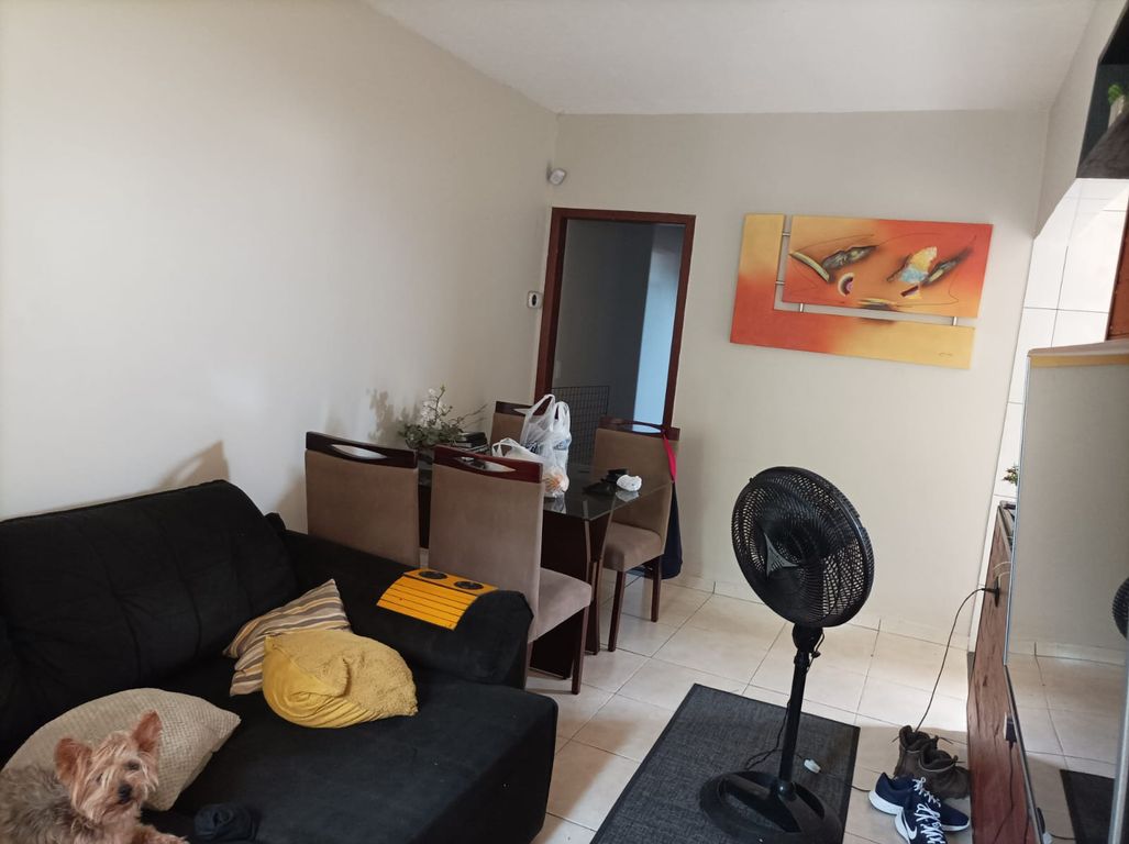 Casa à venda ? Zona Leste de Londrina