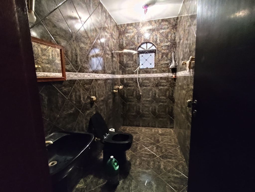 CASA COMERCIAL À VENDA ? REGIÃO CENTRAL | LONDRINA ? PR