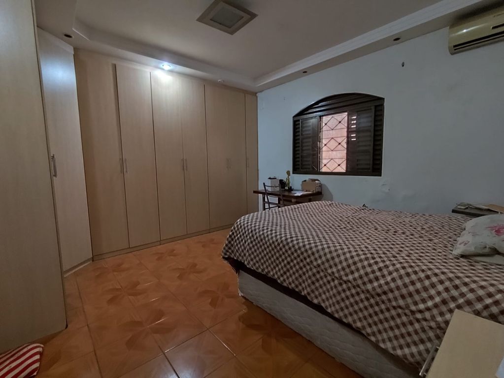 CASA COMERCIAL À VENDA ? REGIÃO CENTRAL | LONDRINA ? PR