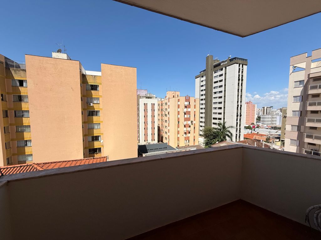 Apartamento no Centro de Londrina ? 3 Quartos (1 Suíte) | Sacada | 1 Vaga