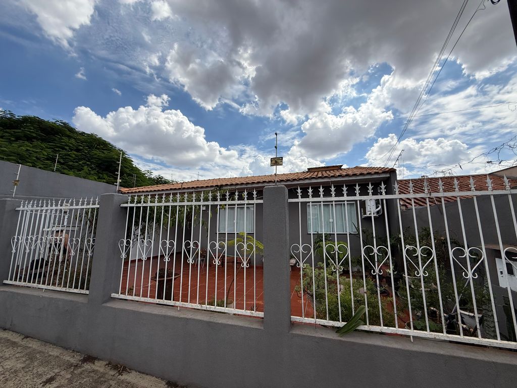 ? Casa à Venda ? Jardim Paraíso | Zona Norte de Londrina