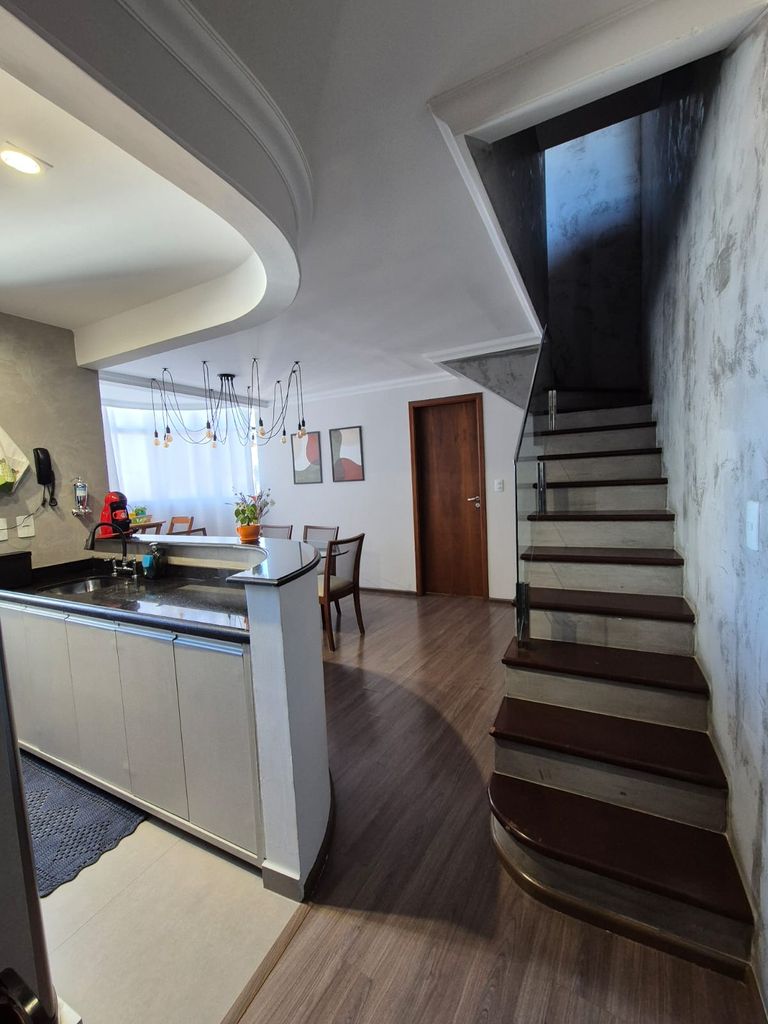 Apartamento Duplex no Centro de Londrina ? Pronto para Morar!