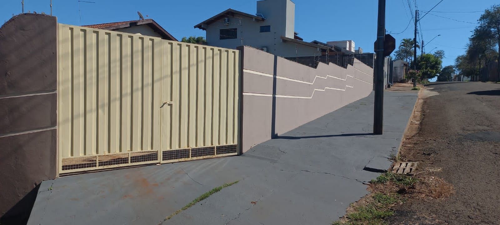 Sobrado à Venda ? Parque Residencial Granville