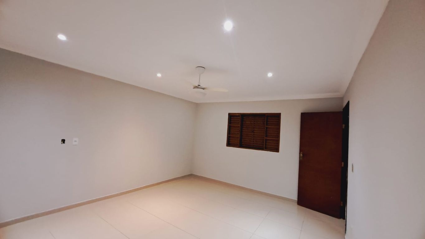 Casa à Venda ? Jardim Jamile Dequech