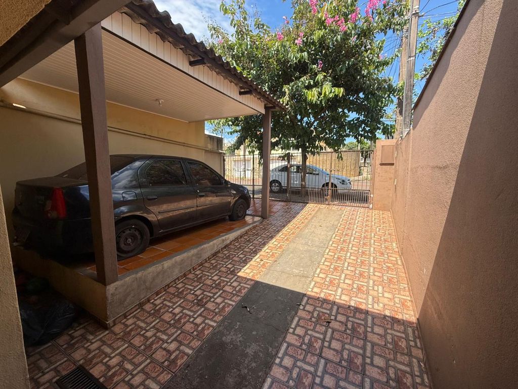 Casa Geminada à Venda no Sabará I ? Londrina/PR