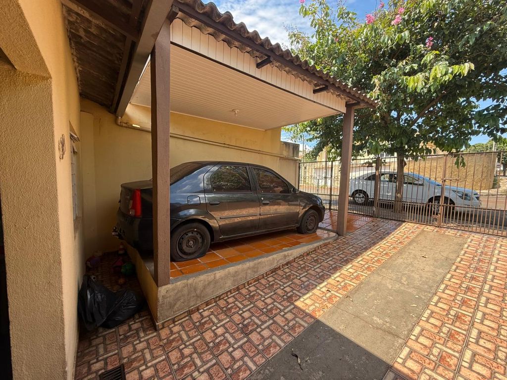 Casa Geminada à Venda no Sabará I ? Londrina/PR