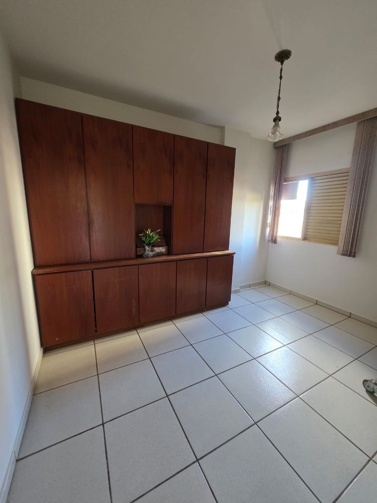 Venda de Apartamento Edifício San Conrado - Rua Belo Horizonte, 840