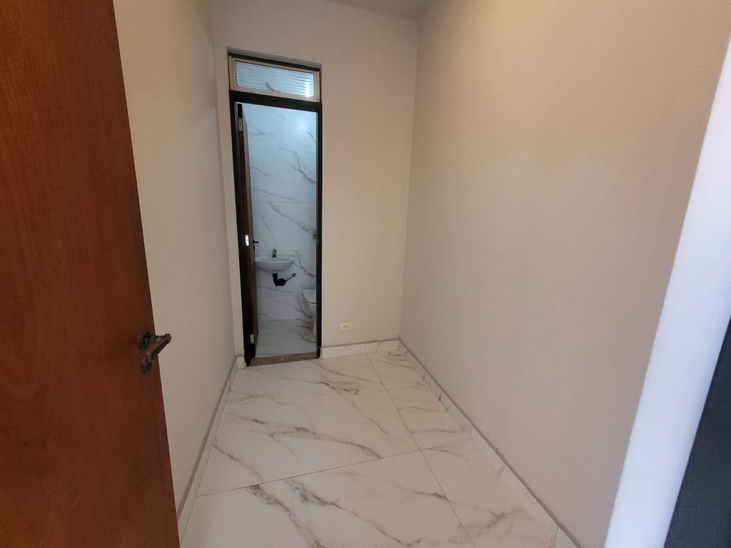 Imagens do imóveis Venda Apartamento no Residencial Ilha da Madeira - Londrina