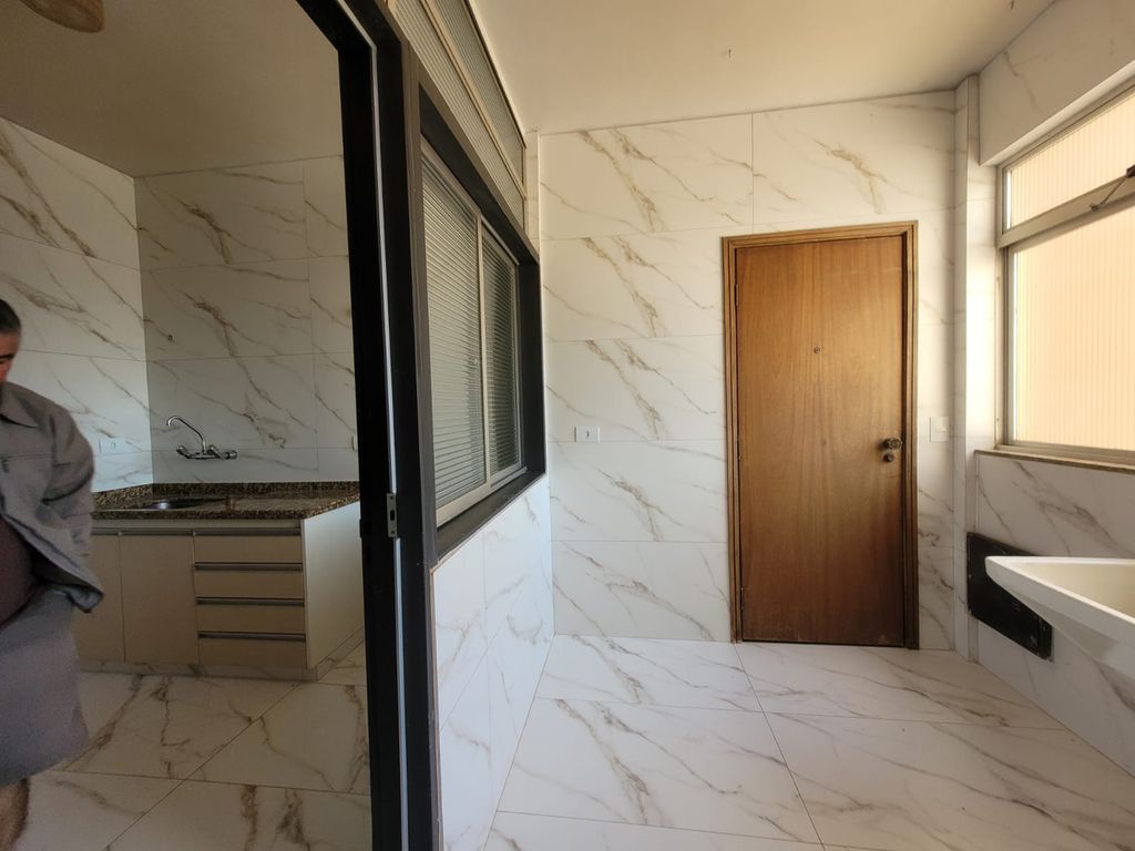 Imagens do imóveis Venda Apartamento no Residencial Ilha da Madeira - Londrina