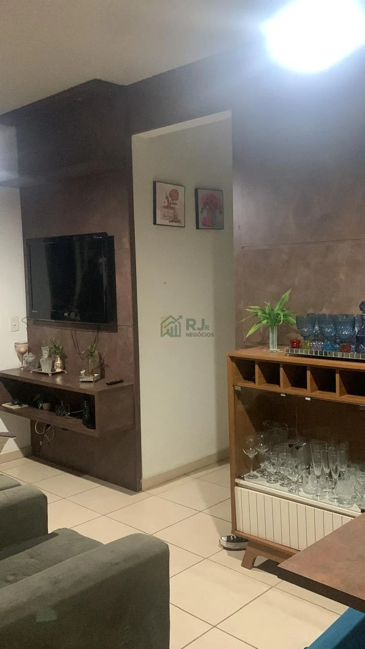 Apartamento Mobiliado com 3 Quartos e Suíte à Venda – Excelente Localização