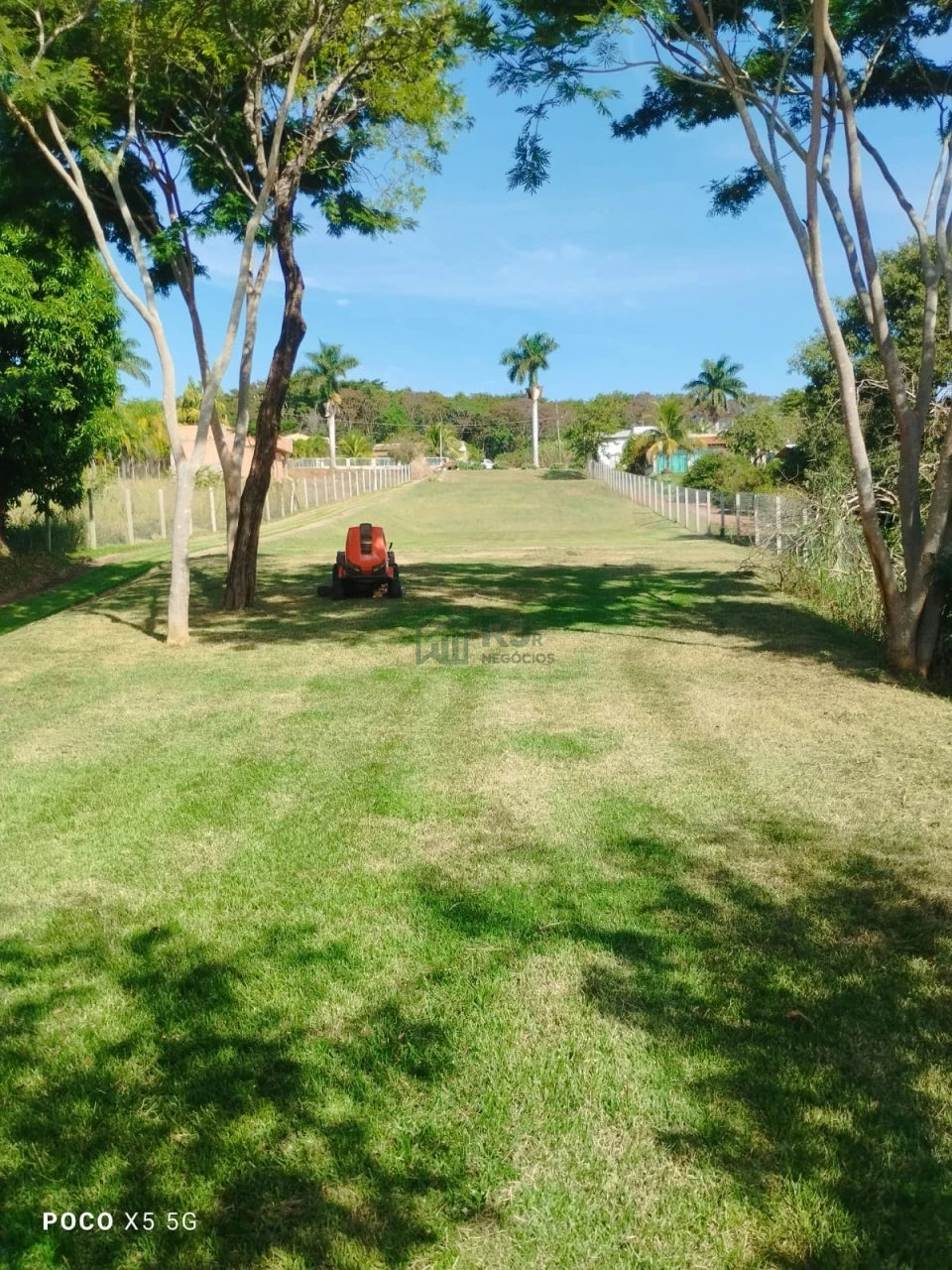 Imagens do imóveis Chácara Molhada de 4.000 m² no Condomínio Riviera do Nascente – Alvorada do Sul