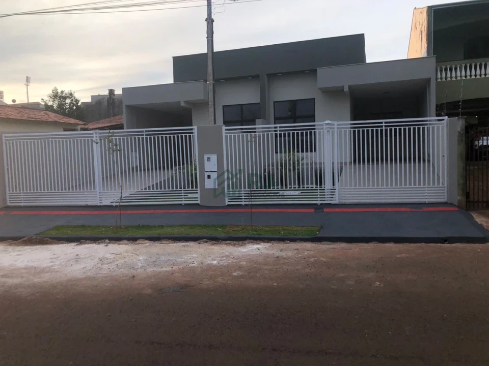 Imagens do imóveis CASA NOVA À VENDA NO JARDIM ALPES