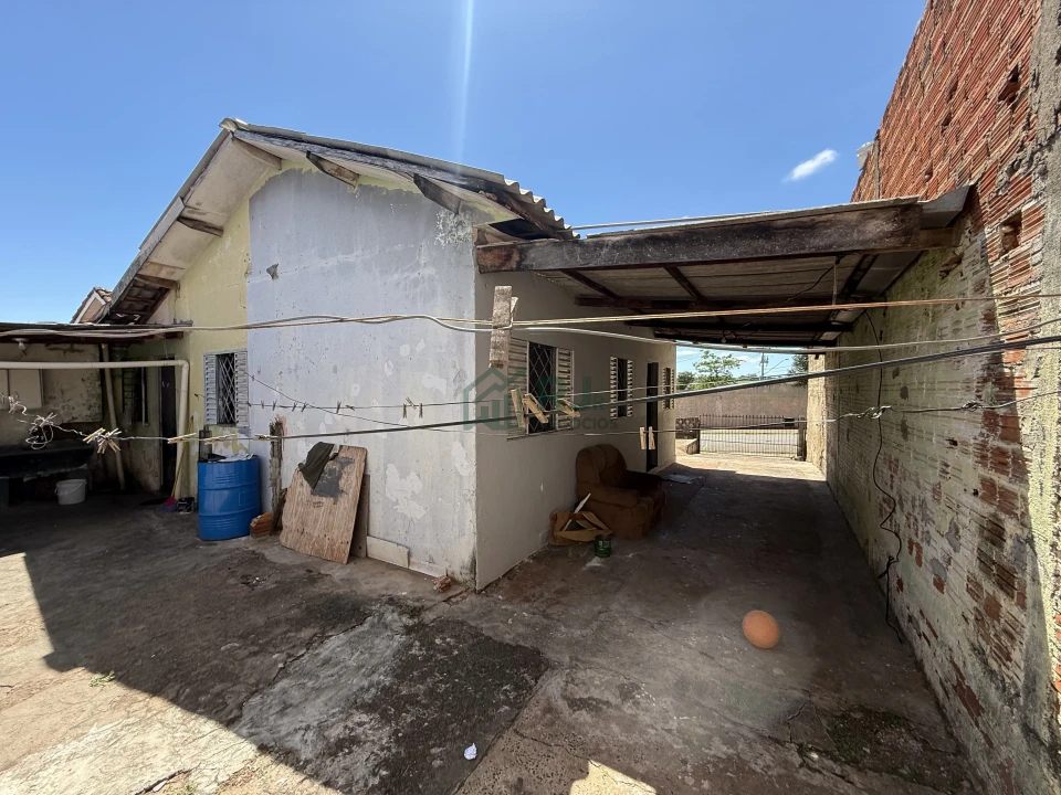 Imagens do imóveis Terreno Comercial/Residencial à venda na Zona Leste