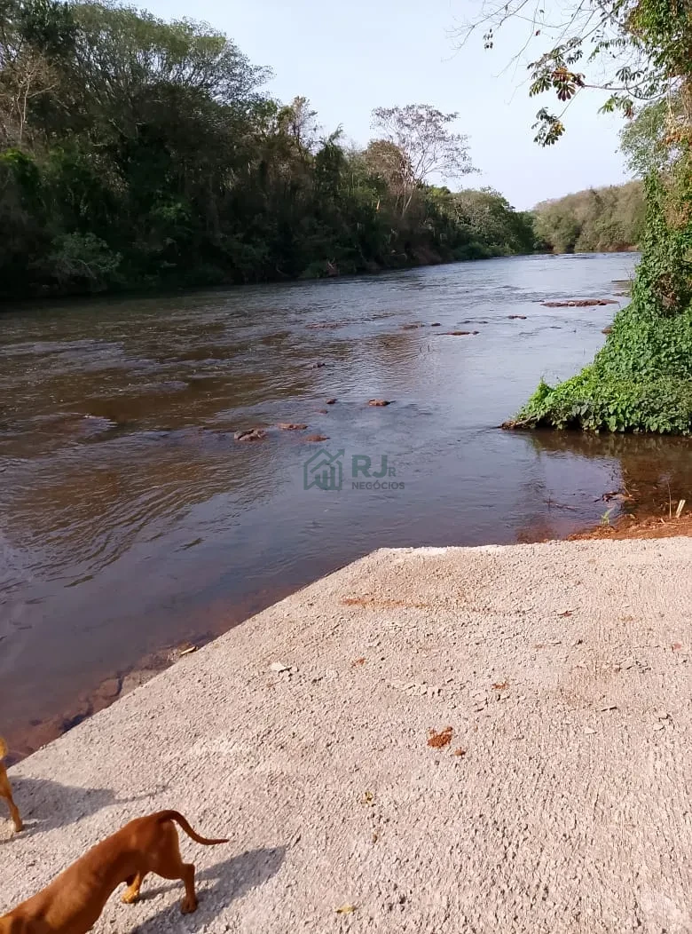 Imagens do imóveis Chácara à Venda no Condomínio Recanto do Dourado – Ibiporã/PR