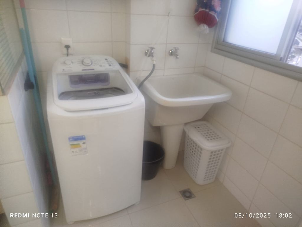 Locação Apartamento ? Edifício Due Torri