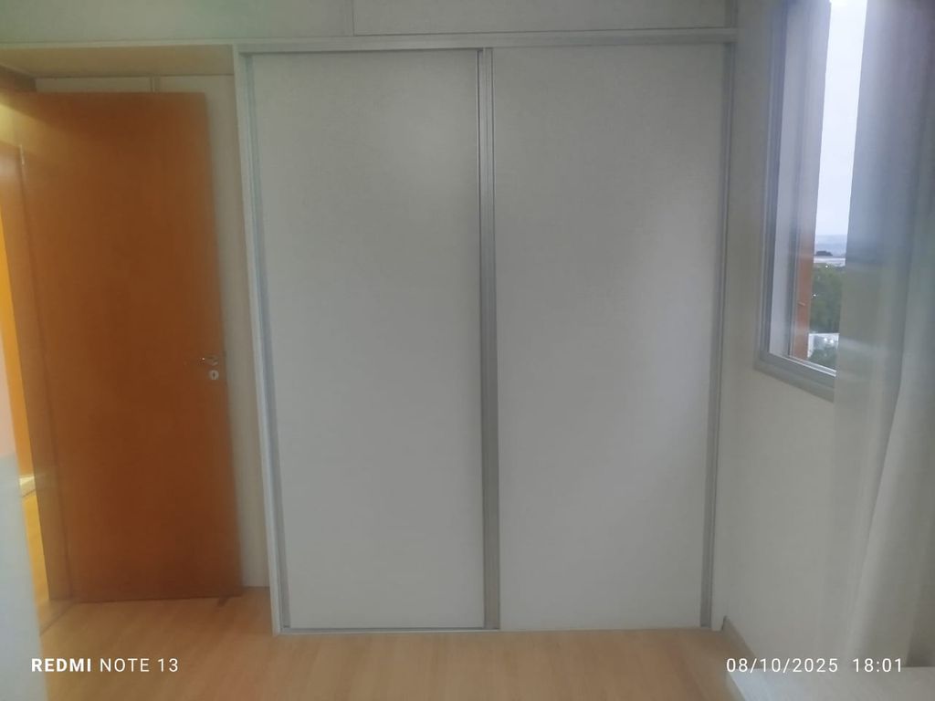 Locação Apartamento ? Edifício Due Torri