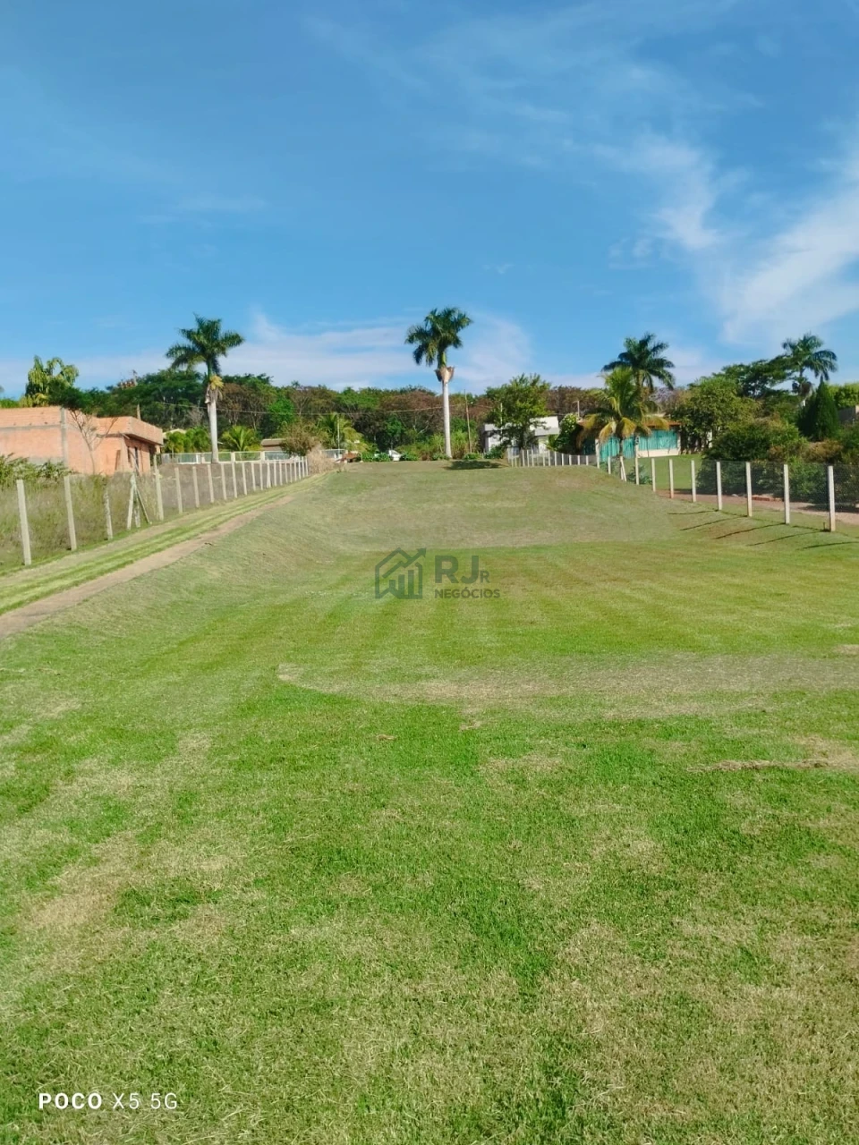 Imagens do imóveis Chácara Molhada de 4.000 m² no Condomínio Riviera do Nascente – Alvorada do Sul