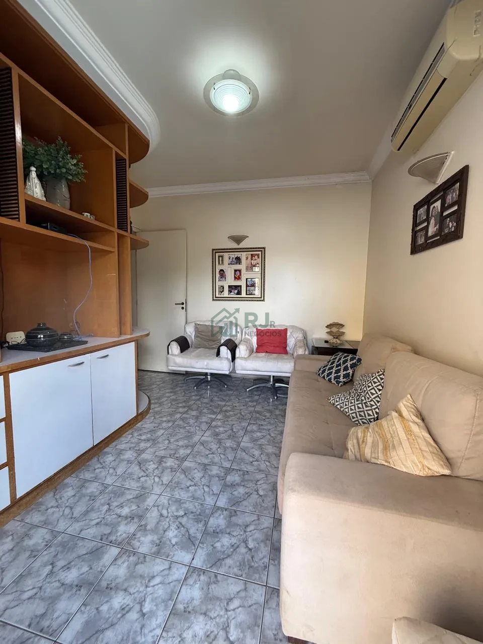 Imagens do imóveis Casa Em Condomínio À Venda Parque Residencial Alcântara Londrina