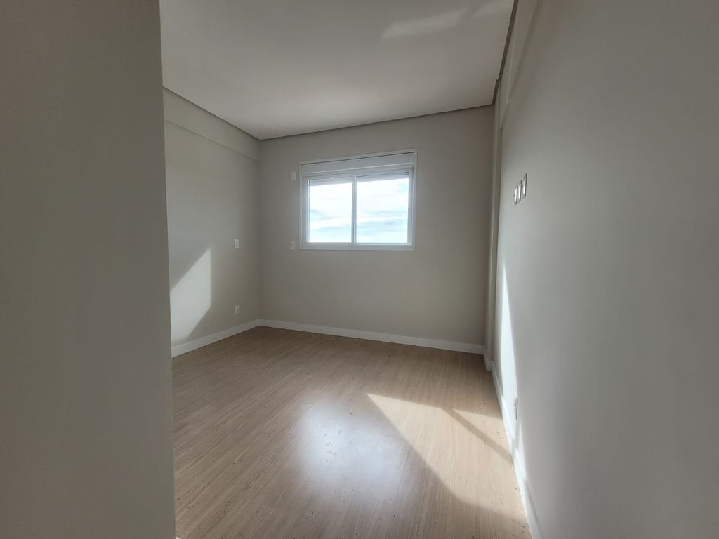 Venda ? Apartamento de Alto Padrão em Cambé!