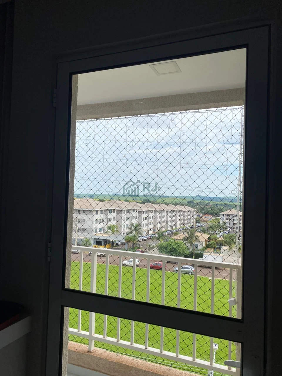 Imagens do imóveis Apartamento à Venda no Edifício London Palace – Jardim Maria Celina