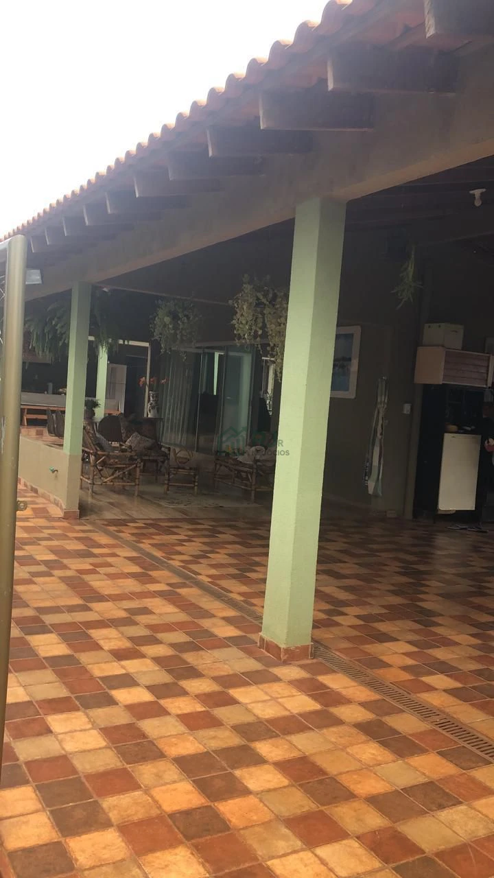 Chácara à Venda - Água dos Periquitos, Londrina/PR