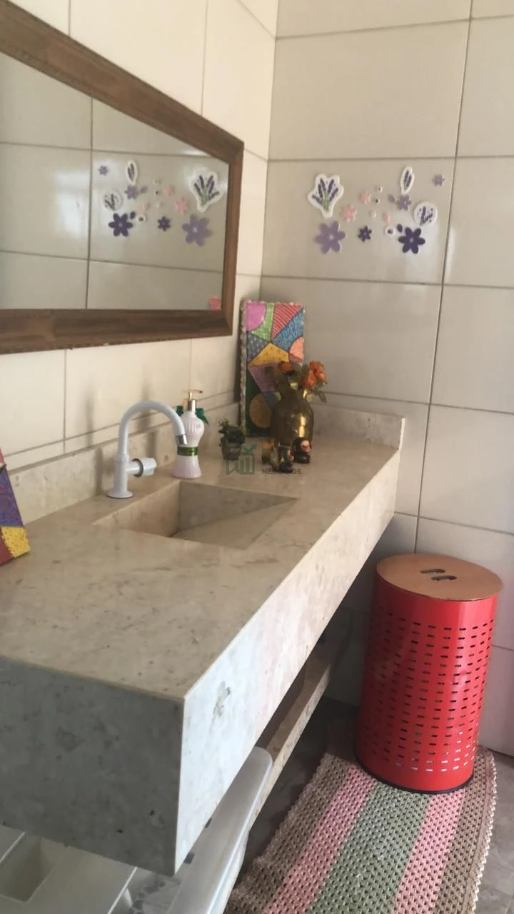 Chácara à Venda - Água dos Periquitos, Londrina/PR