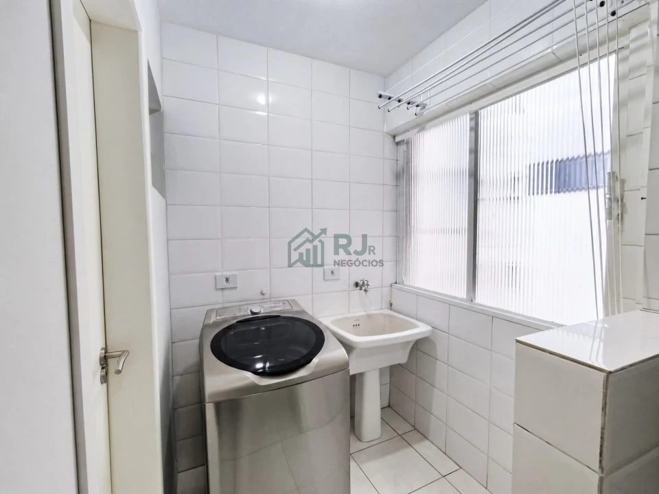 Imagens do imóveis Apartamento Semi Mobiliado com 2 Quartos no Centro de Londrina