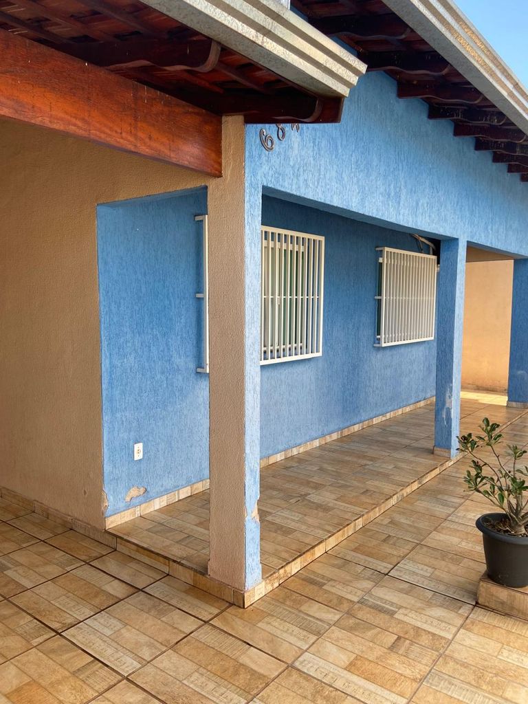 Excelente Casa à venda na Zona Norte de Londrina