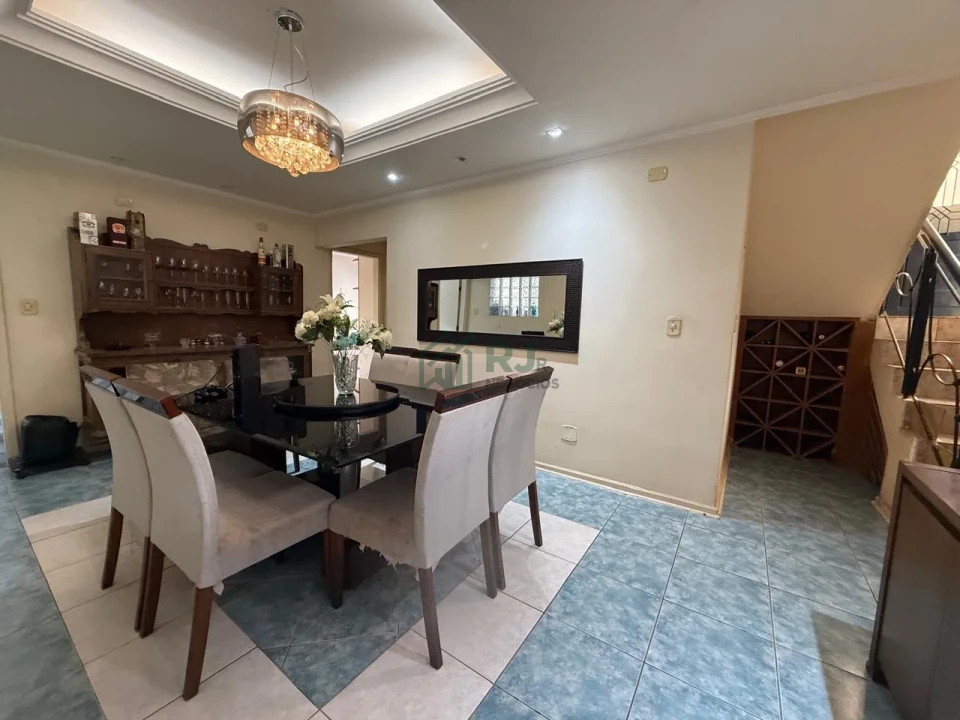 Imagens do imóveis Casa Em Condomínio À Venda Parque Residencial Alcântara Londrina