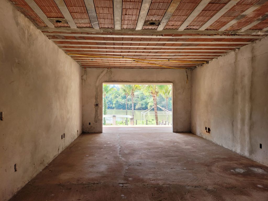 Venda Casa Comercial de frente para o Lago Igapó Londrina-PR