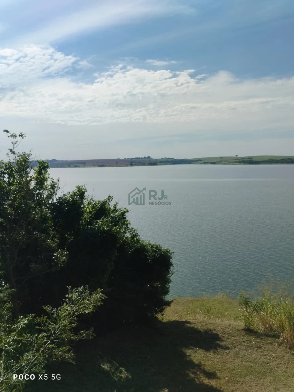 Imagens do imóveis Chácara Molhada de 4.000 m² no Condomínio Riviera do Nascente – Alvorada do Sul