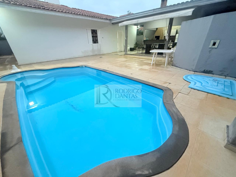 Imagens do imóveis Casa - Locação - Jd. Champagnat - Londrina Pr