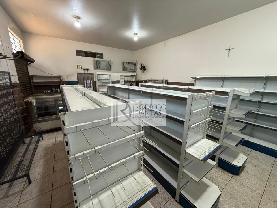 Imagens do imóveis Salão Comercial no Jd Claudia - Locação - Londrina Pr
